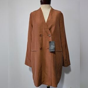 VEILED-NWT- Linen Longline Cupro Double-Breasted Blazer in Baked Clay. Medium